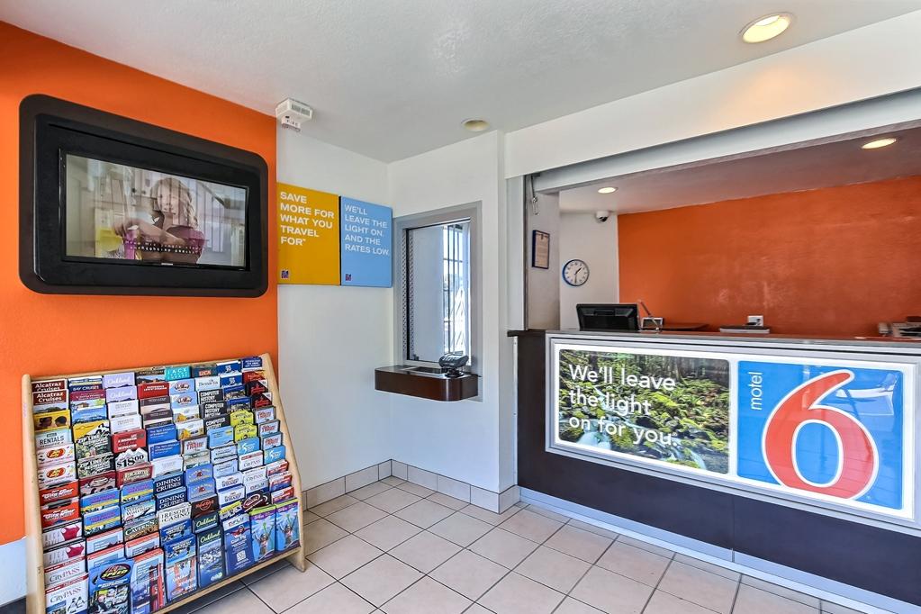 Motel 6-Oakland, Ca - Airport Interior photo